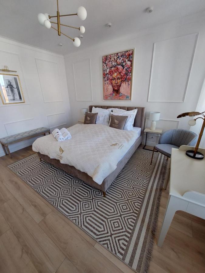 Saint Raphael'S Apartment, Classe 3 Etoiles المظهر الخارجي الصورة